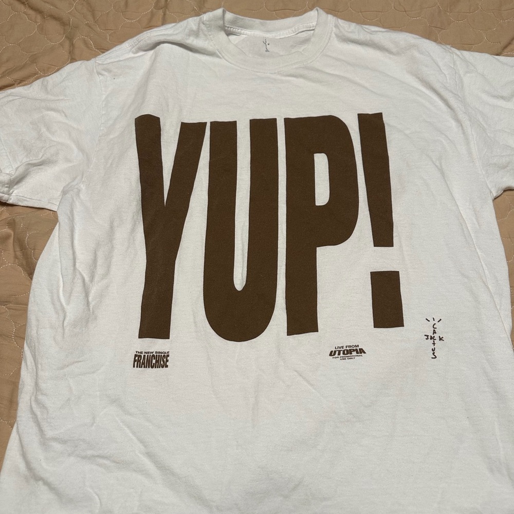Travis Scott T-Shirt with Bold Brown 'YUP!' Print